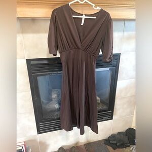 3/12 🎉 FCNY women’s dress brown size L